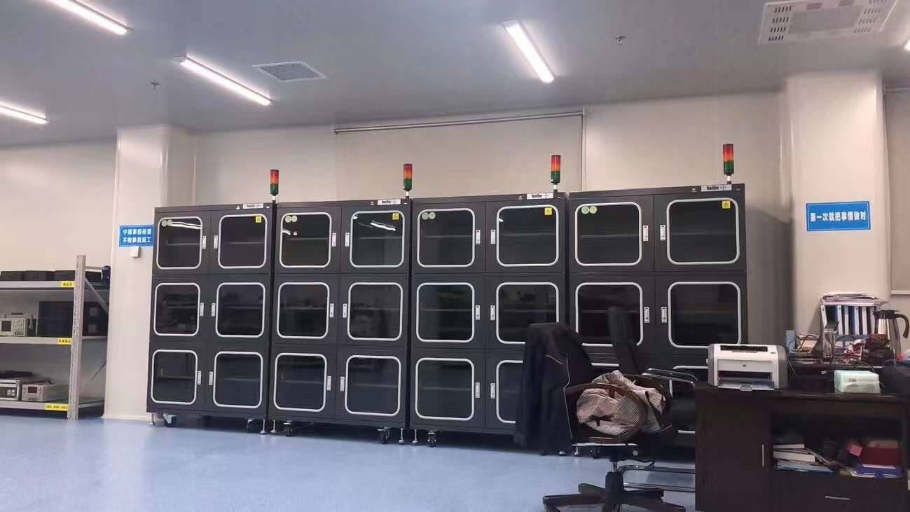 1.What’s the application of electronic dry cabinets